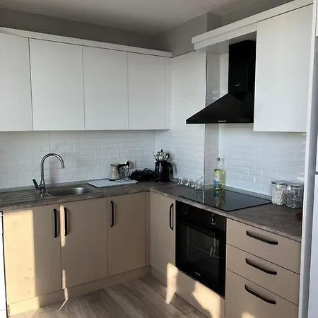 Красивая Новая Квартира С Бассейном Apartment Milas